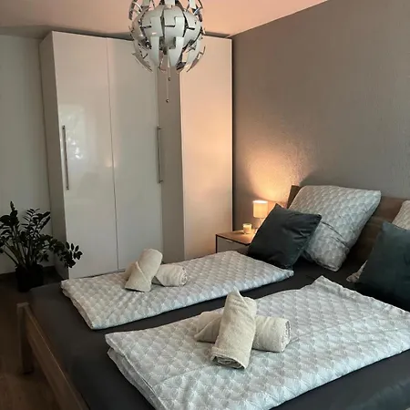 Renchtal Apartment, Nahe Strassburg, Europapark Und Schwarzwald * Renchen